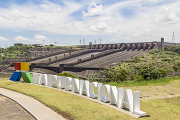 Fototapeta na wymiar Itaipu Dam, Foz do Iguacu, Brazil.