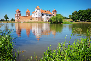 Obraz premium Castle in town Mir of Belarus. Medieval Mir castle