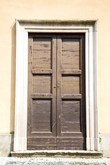 old   door    in  wood and traditional  texture nail