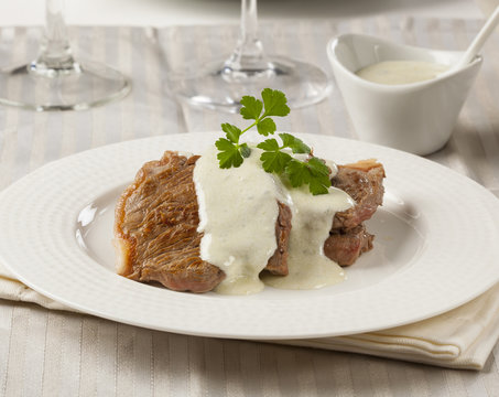 Steak With Cream Sauce