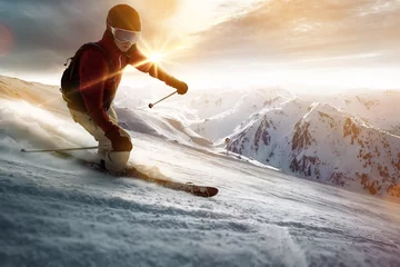 Vlies Fototapete Wintersport Skifahrer bei Sonnenuntergang