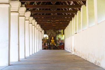 way to buddha statue-1