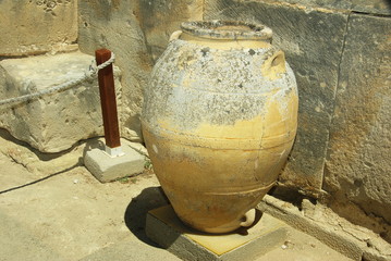 jarre en céramique de la civilisation minoenne