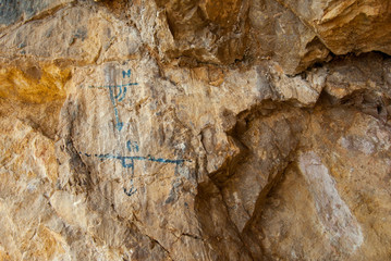 Ancienne carri&egrave;re de pierre, gr&egrave;s jaune