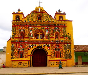Iglesia de San Andrés de Xecul