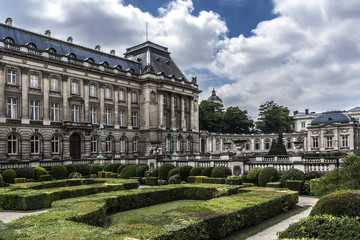 Obraz premium Royal Palace of Brussels (Palais Royal de Bruxelles, 1783-1934).