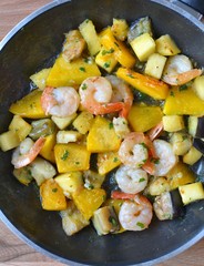 Shrimps and vegetables