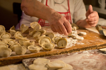 Making of pelmeni