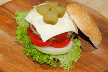 Hamburger, Fast food, Burger, Hacksteak, Salat, Tomaten, Käse, G