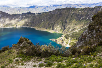 Fototapeta na wymiar Quilotoa crater lake, Ecuador