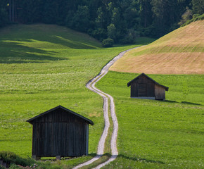 Obraz premium fienili in val Pusteria - Dolomiti