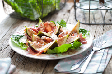 Feigen Salat mit parma schinken 