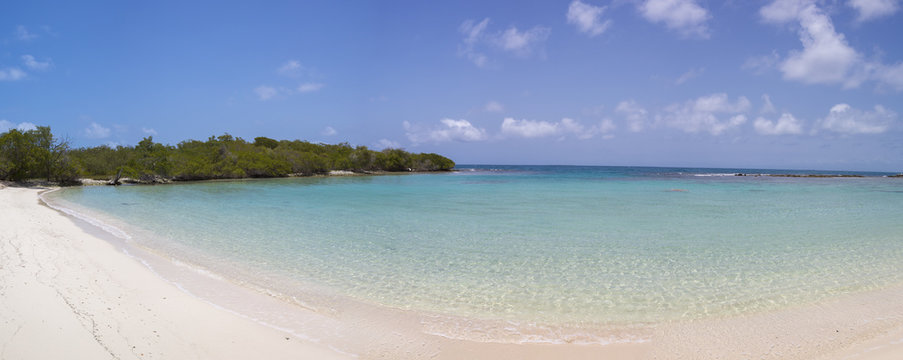 Morrocoy National park, a paradise with coconut trees, white san