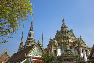 Fototapeta na wymiar バンコクのワット・ポー寺院
