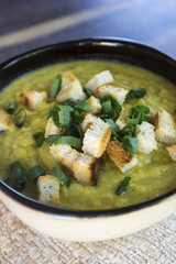 Creamy lentil soup