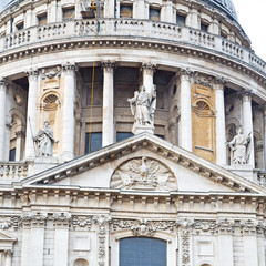 st paul cathedral in london england old construction and religio