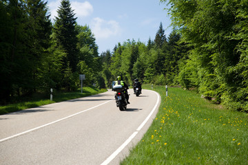 Naklejka premium Motorradfahrer auf der Schwarzwaldhochstrasse 