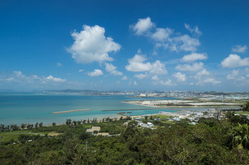 Fototapeta na wymiar 沖縄県 うるま市の勝連城跡からの眺め