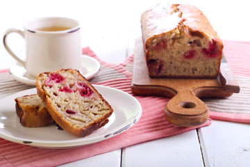 Banana and raspberry cake