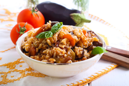 Rice with stewed vegetables