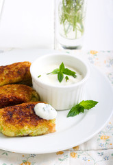 Zucchini crocketts with minted yogurt