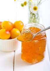 Yellow plum marmalade