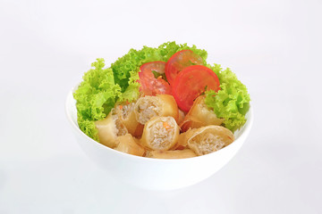 Thai Spring Roll and fresh salad