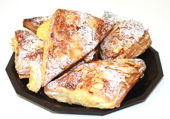 triangles aux amandes