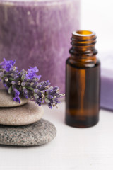 Fototapeta na wymiar essential oil and lavender flowers