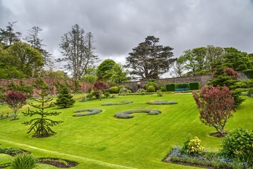 Fototapeta na wymiar Garden at Kylemore Abbey in spring