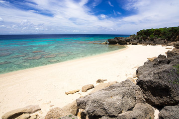沖縄のビーチ・久高島・ウディ浜
