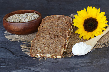 Sonnenblumenbrot