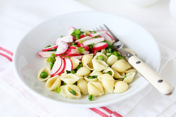 pasta with green pears and radish