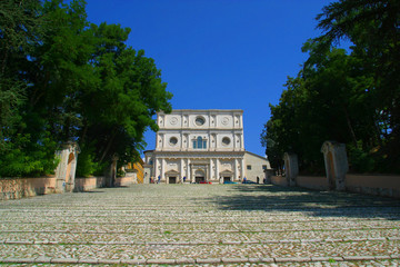 Italia,Abruzzo, L'Aquila prima del terremoto.La chiesa di San Bernardino.