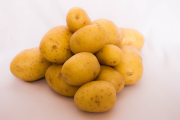 eine Gruppe Kartoffeln