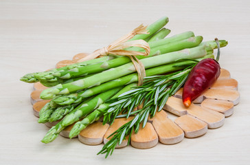 Raw asparagus