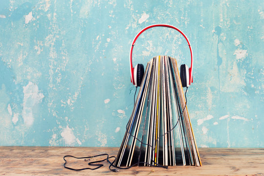 Schallplatten und Kopfh&ouml;rer