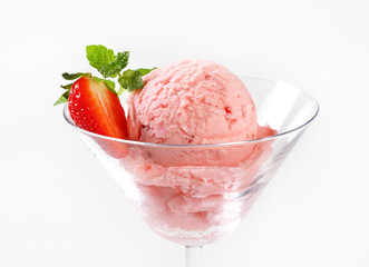 Strawberry ice cream  in stemmed glass