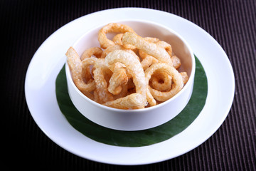 Cab-Moo (Pork rind) - Fried Pig Skins