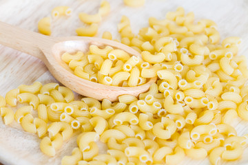 raw macaroni pasta