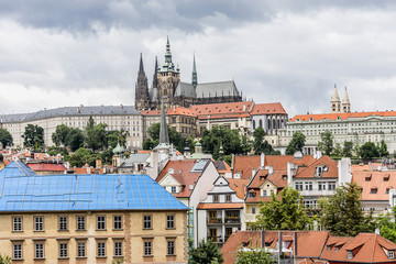 Obraz premium Castle, Cathedral St. Vitus from Vltava River. Prague, Czech Rep