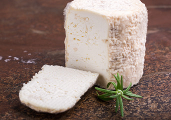 Charolais chevre french goat cheese