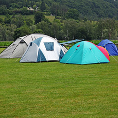 Zelt Lager in wundersch&ouml;ner Natur Umgebung