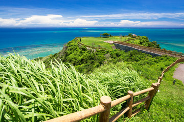 沖縄の海・知念岬公園 
