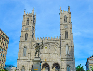 Fototapeta na wymiar Maisonneuve statue Montreal's Old Port district