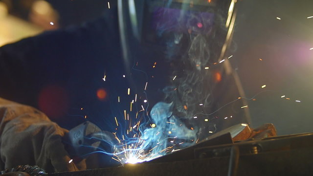 Man welding, slowmotion footage