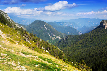 Obraz premium Simple mountains landscape