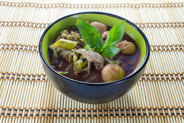 noodle of traditional thai food