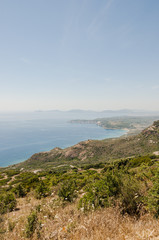 Fototapeta premium Alghero, Stadt, Küste, Küstenstrasse, Korallenküste, Mittelmeerküste, Badebucht, Badeferien, Sommerferien, Sommer, Insel, Mittelmeer, Sardinien, Italien