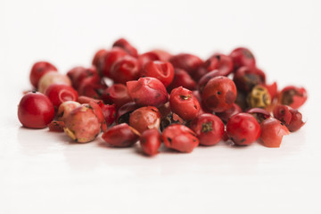 pink peppercorns